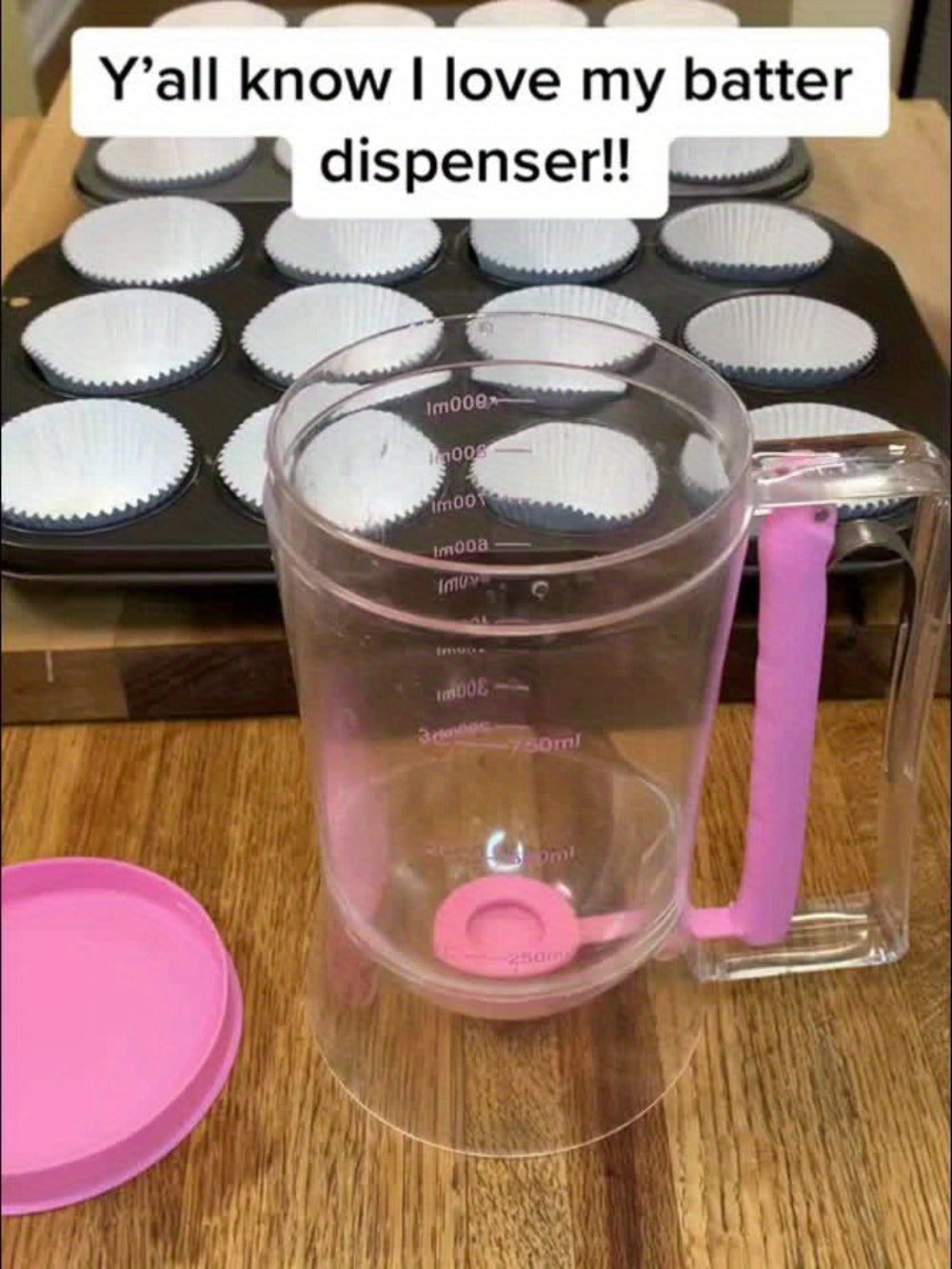 Pancake Batter Dispenser with Cleaning Brush ¨C 2pcs Handheld Batter Separator & Squeeze Dispenser Set, Cupcake Batter Tool, Durable Kitchen Baking Gadget for Pancakes, Waffles & Cupcakes