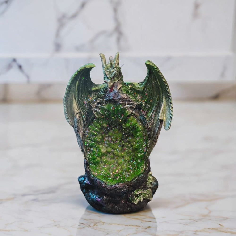 Dragon Figurine Statue Guarding Crystal Cave Polyresin Collectible Home Decor Sculpture Fantasy Dragon Gift for Birthday Housewarming Holiday Room Office Shelf Decor