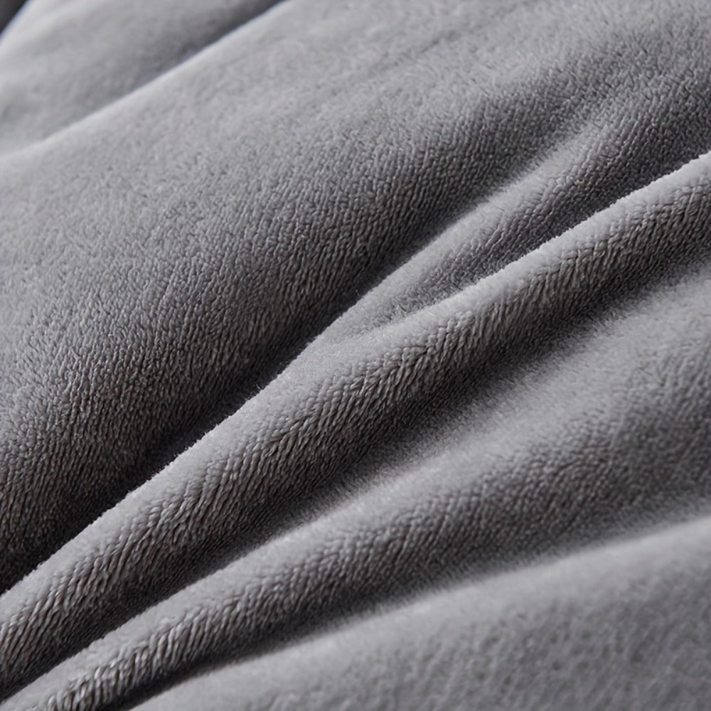 Reversible Milk Velvet Comforter Soft Quilted Blanket 100% Polyester Plush Fleece Bedding All Season Machine Washable for Home Hotel Queen King Size Light Grey Dark Gray