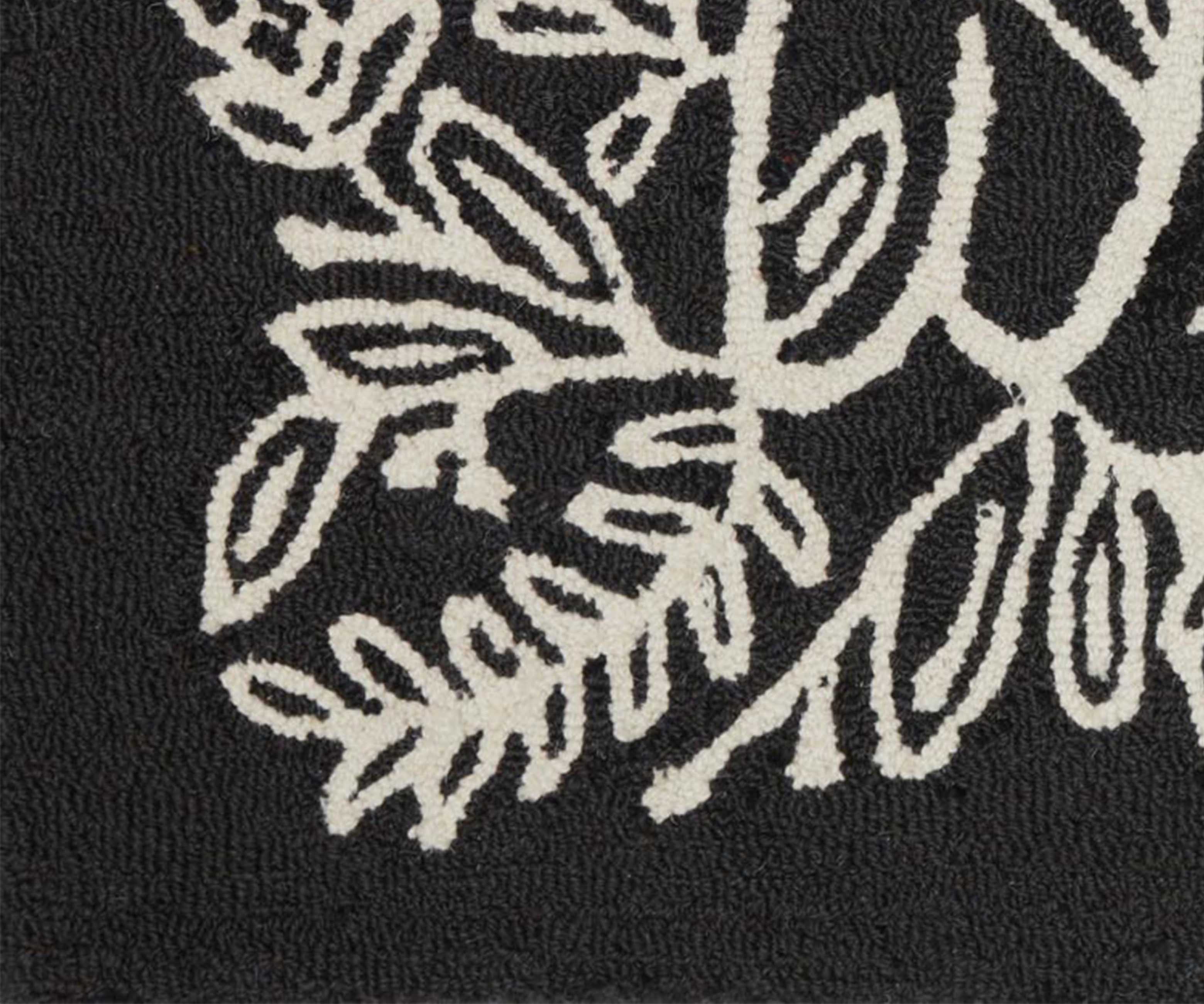 Minnie Welcome Wool-Hooked Rug - Black