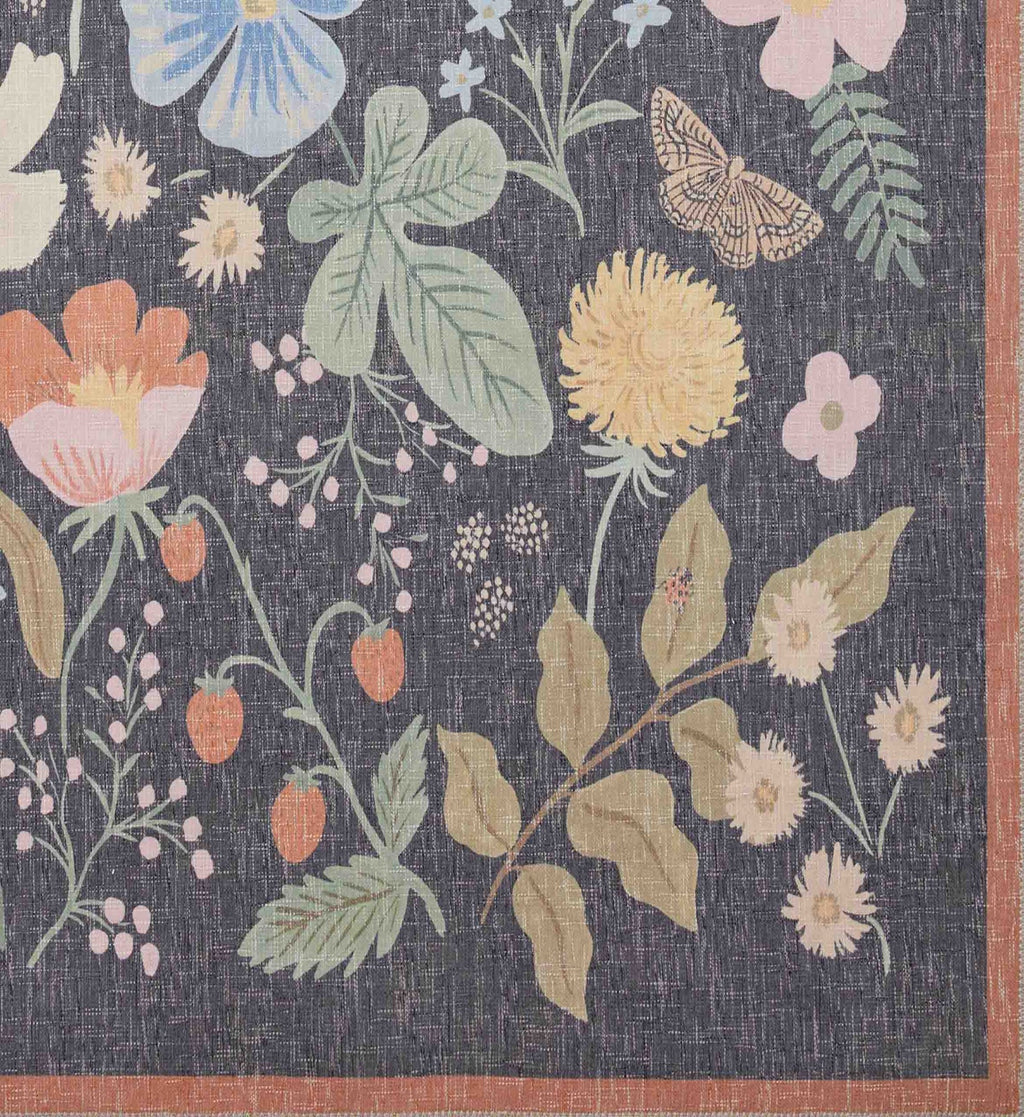 Cotswolds Strawberry Fields Power Loomed Rug - Black