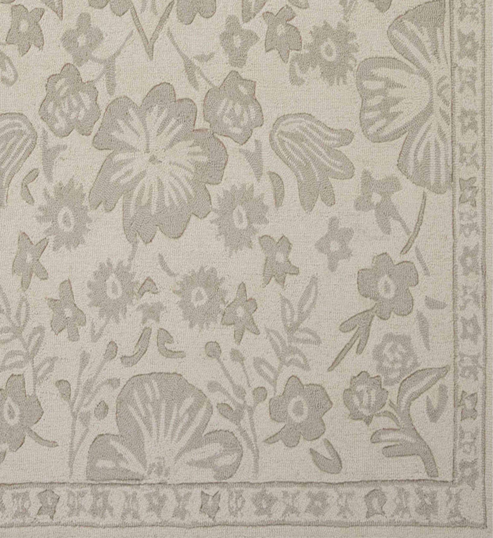 Arboretum Rose Garden Wool-Hooked Rug - Ivory