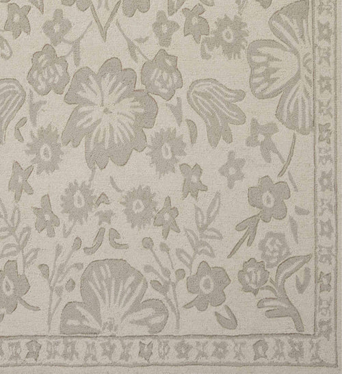 Arboretum Rose Garden Wool-Hooked Rug - Ivory