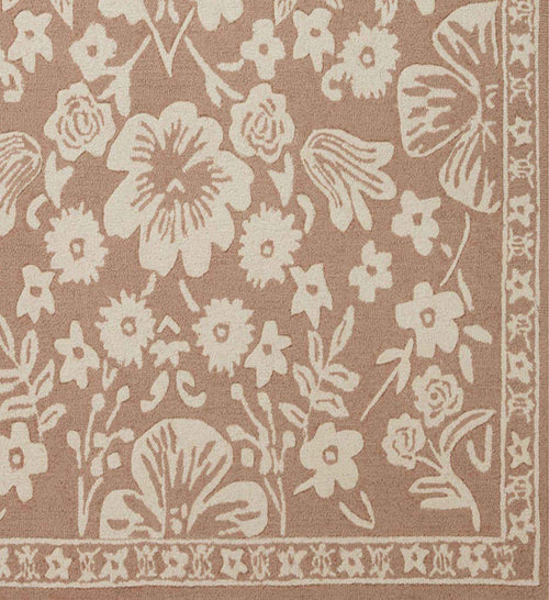 Arboretum Rose Garden Wool-Hooked Rug - Rust