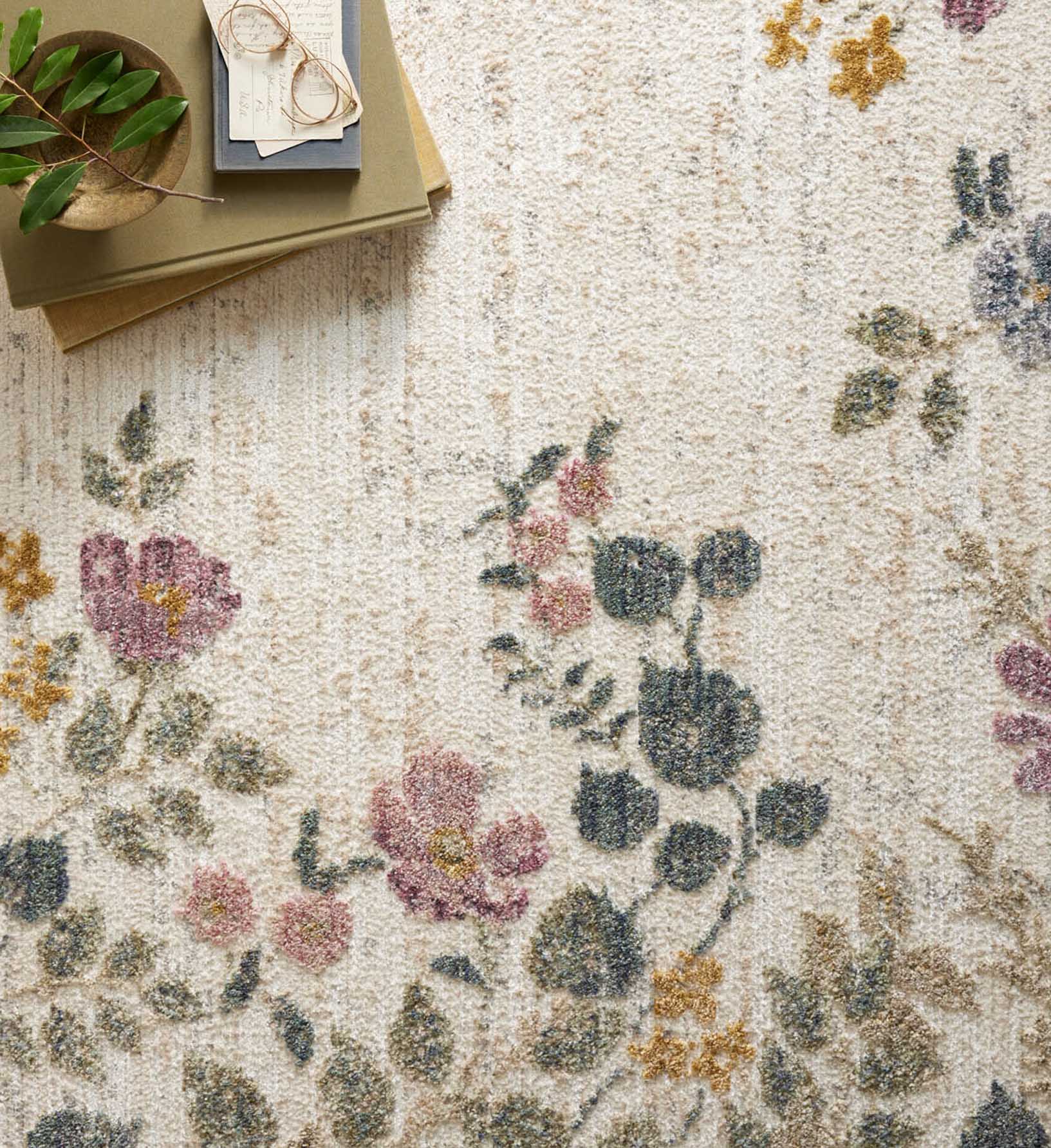 Provence Abbey Power-Loomed Rug - Ivory
