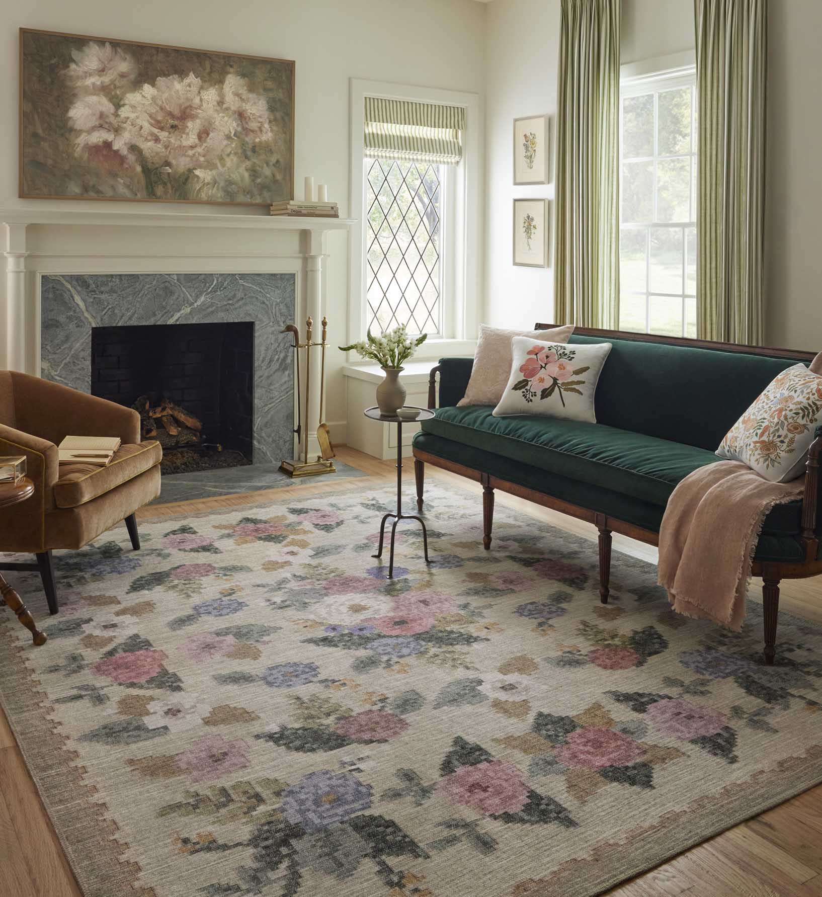 Rosa Antique Rose Power Loomed Rug - Cream