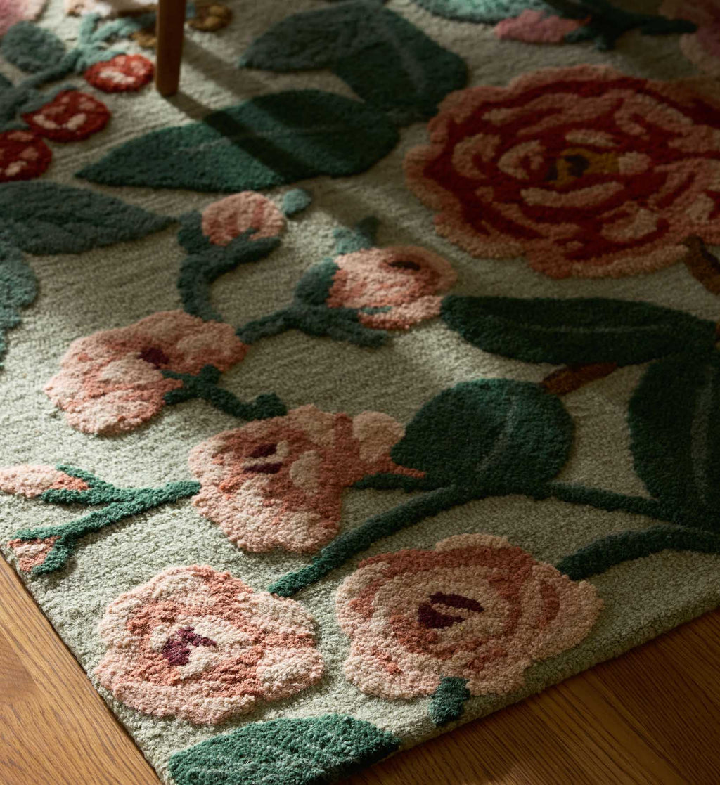 Highgrove Roses Wool Hooked Rug - Mint