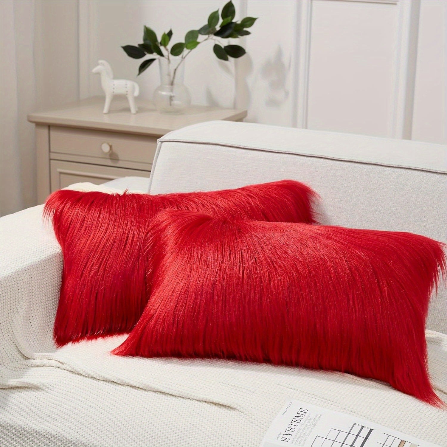 Faux Fur Throw Pillow Covers Pack of 2 ¨C Luxury Soft Fluffy Decorative Cushion Covers for Couch Bed Sofa, Pet Friendly, Zipper Closure