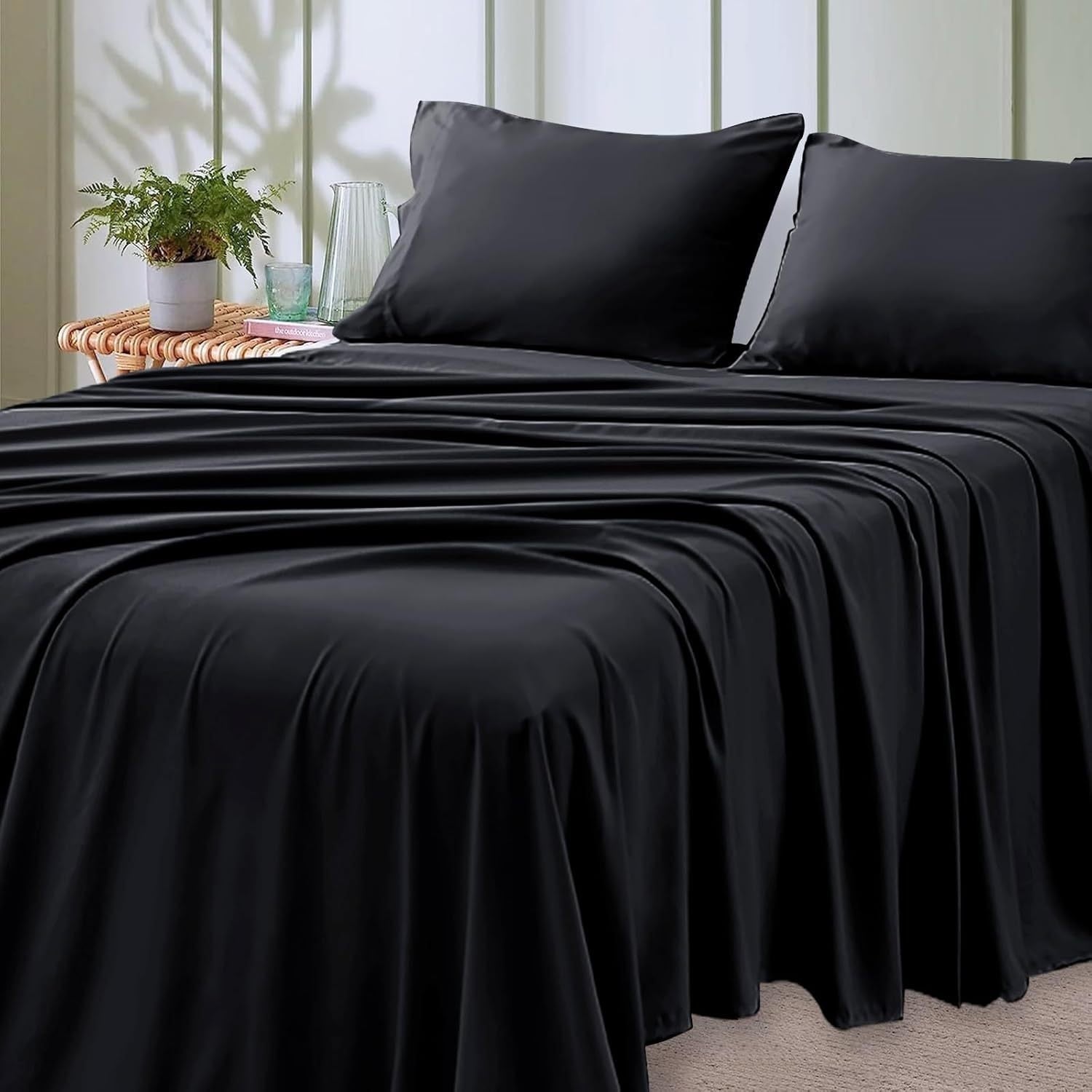 Microfiber Bed Sheet Set 4-Piece Deep Pocket Fitted Sheet Flat Sheet Pillowcases Twin Full Queen King All Colors Soft Breathable Fade Resistant Easy Care