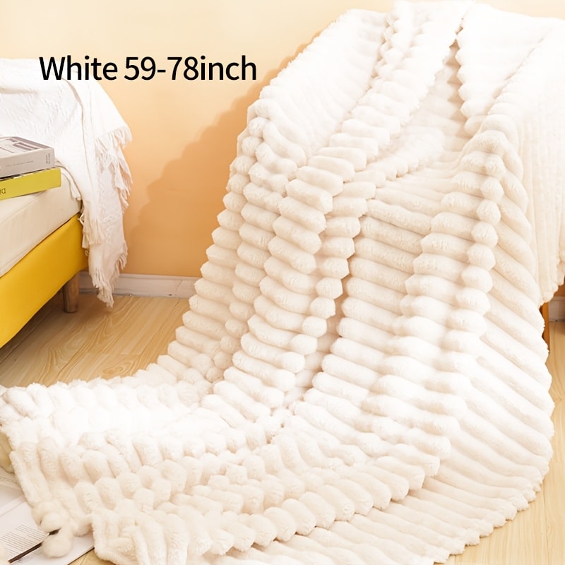500gsm Heavy Plush Blanket ¨C Ultra Thick Soft Warm Fluffy Blanket for Bed, Sofa & Travel, Baby to Double Size, 5 Colors