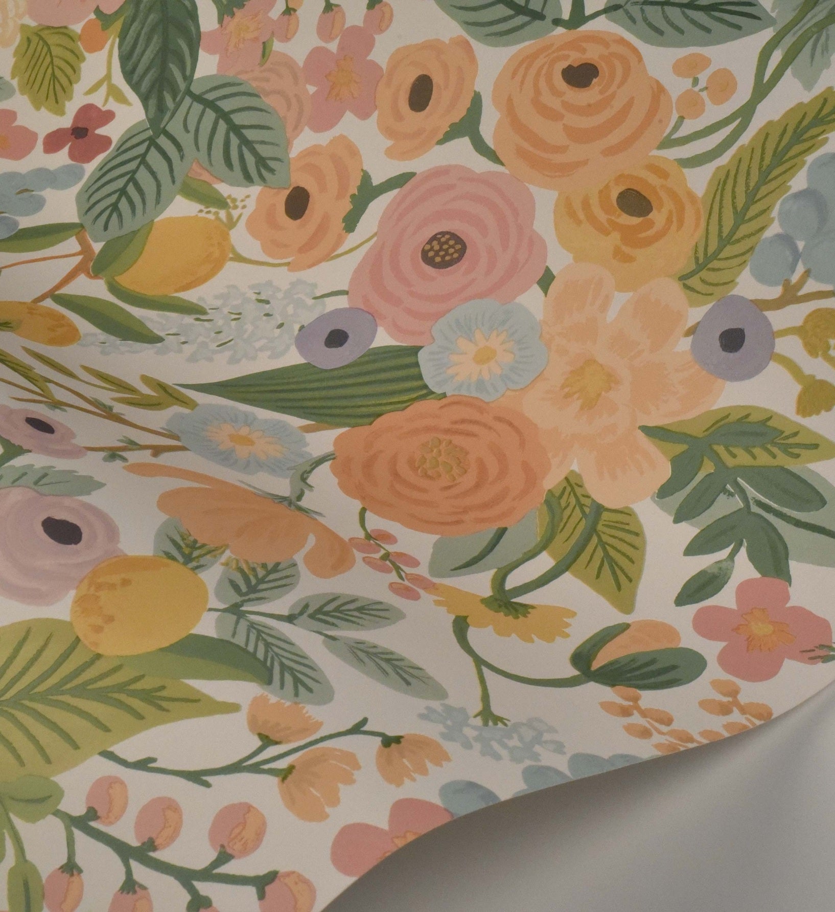 Garden Party Wallpaper - Pastel Multi