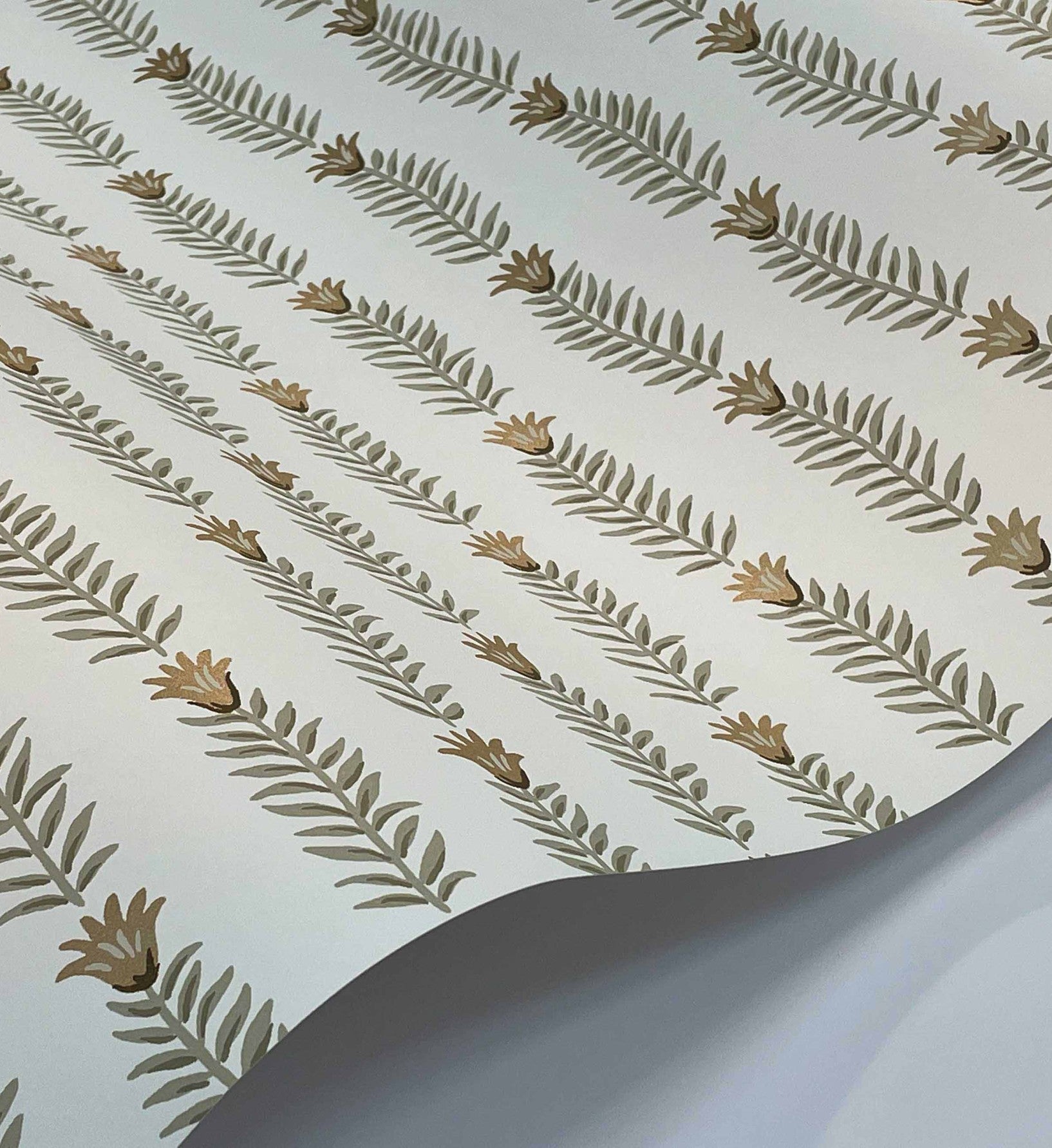 Eden Wallpaper - White & Metallic Gold