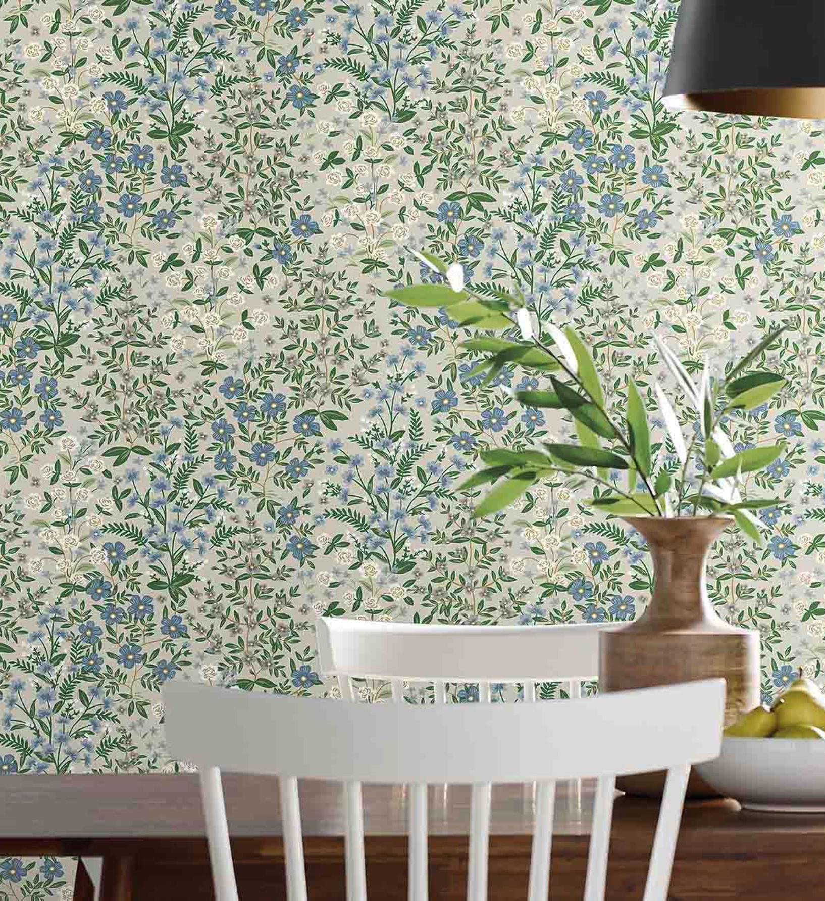 Wildwood Garden Wallpaper - Linen