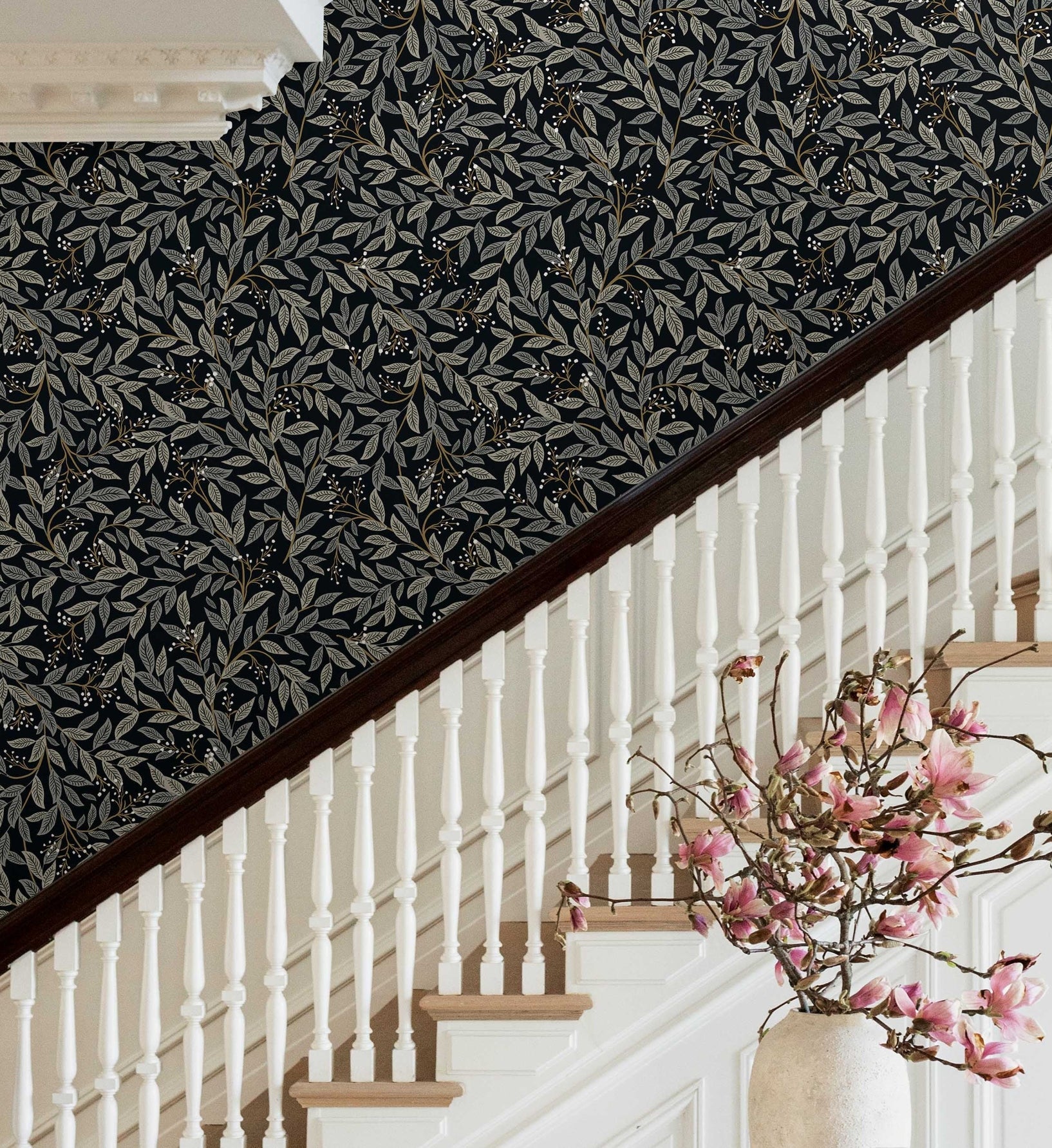 Willowberry Wallpaper - Black